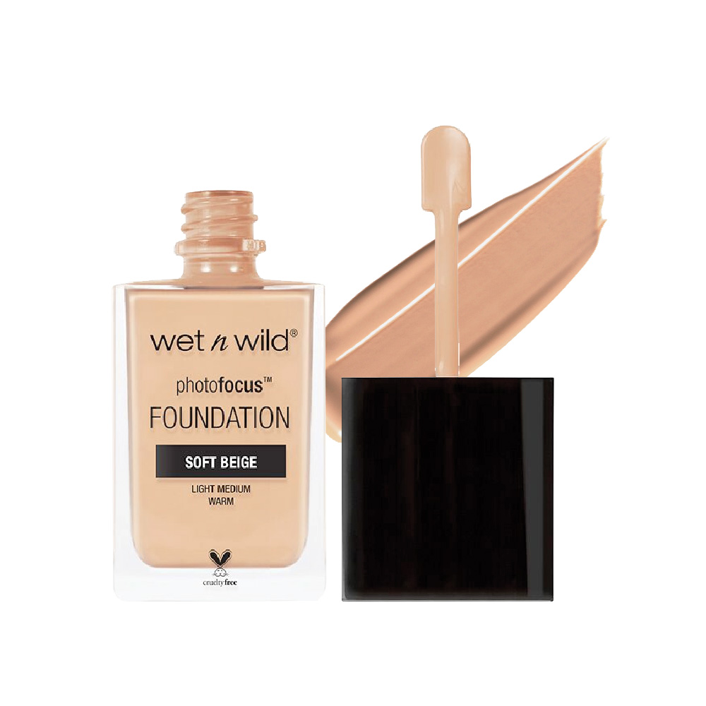 Wet N Wild Foundation: Classic Beige